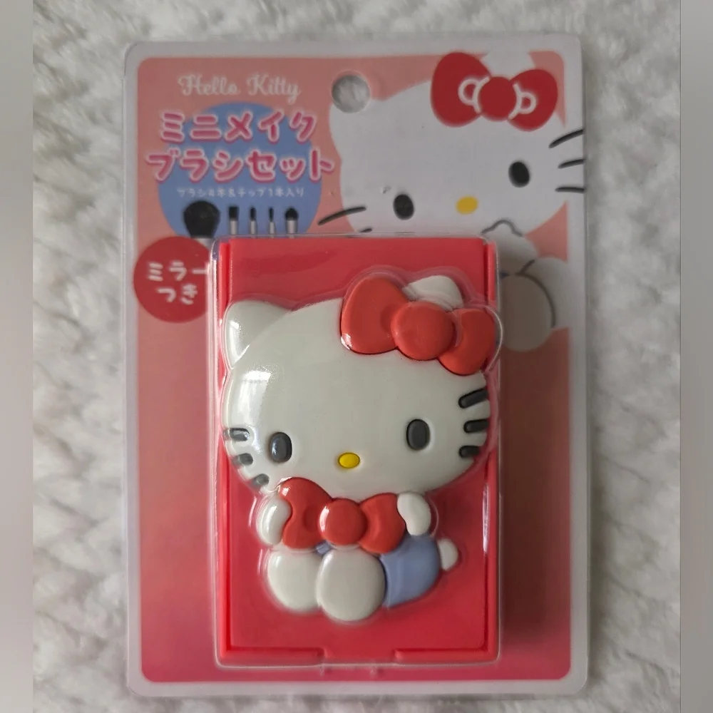 Hello Kitty Pink and White Brush Set